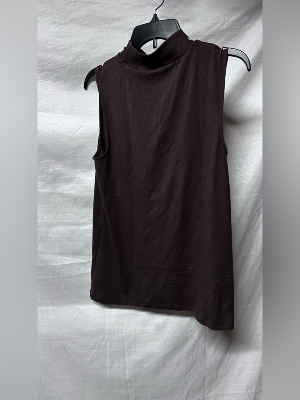 a.n.a Sleeveless Mock Neck Tank Top - Dark Brown